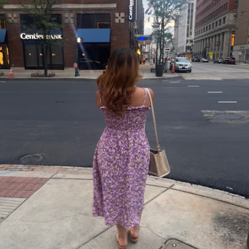 Meet your Posher, Sarahi